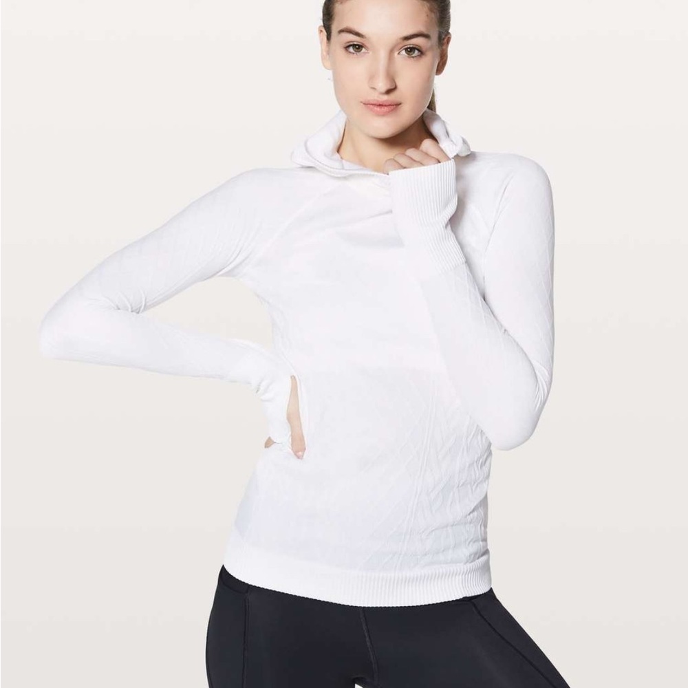 lululemon athletica white Textured Long-Sleeve Rest Less Hoodie Top size 6